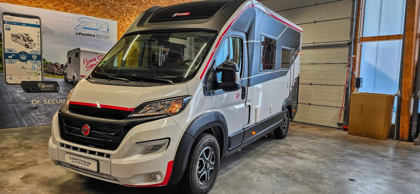 Fiat Ducato Wohnmobil mit Pandora Alarmanlage bei CANFORCE