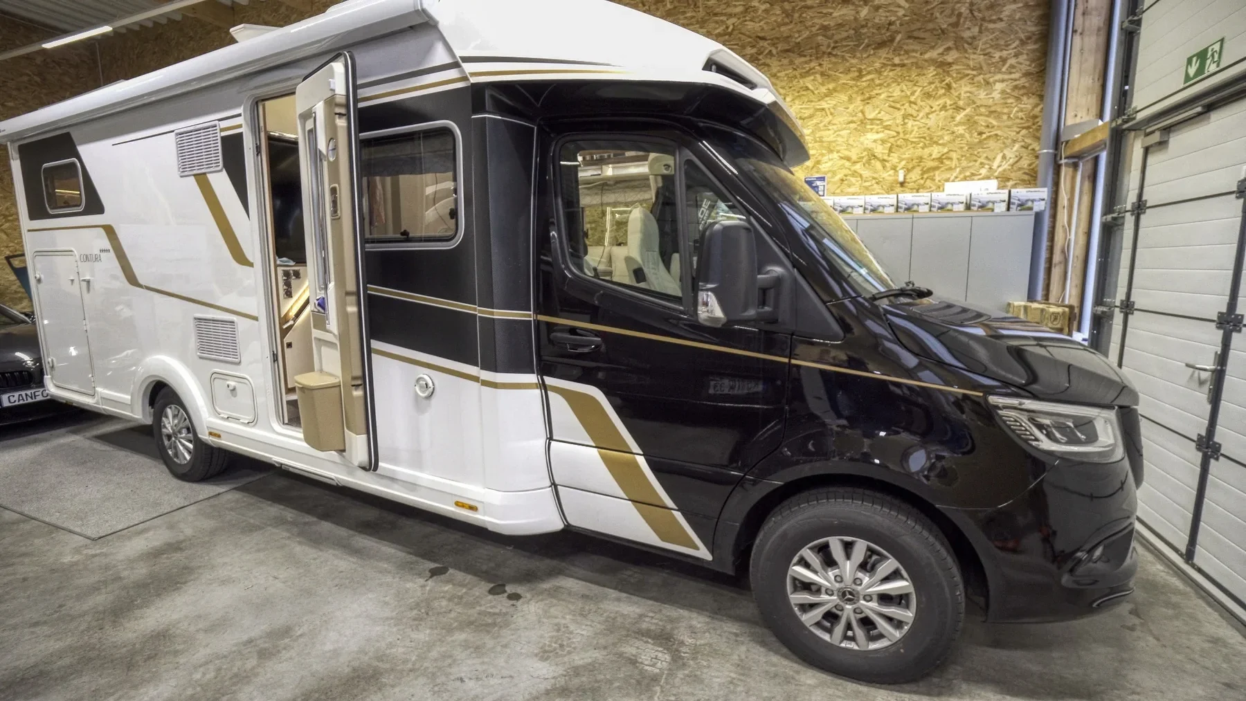 Eura Mobil Wohnmobil auf Mercedes Sprinter Basis mit Pandora Alarmanlage